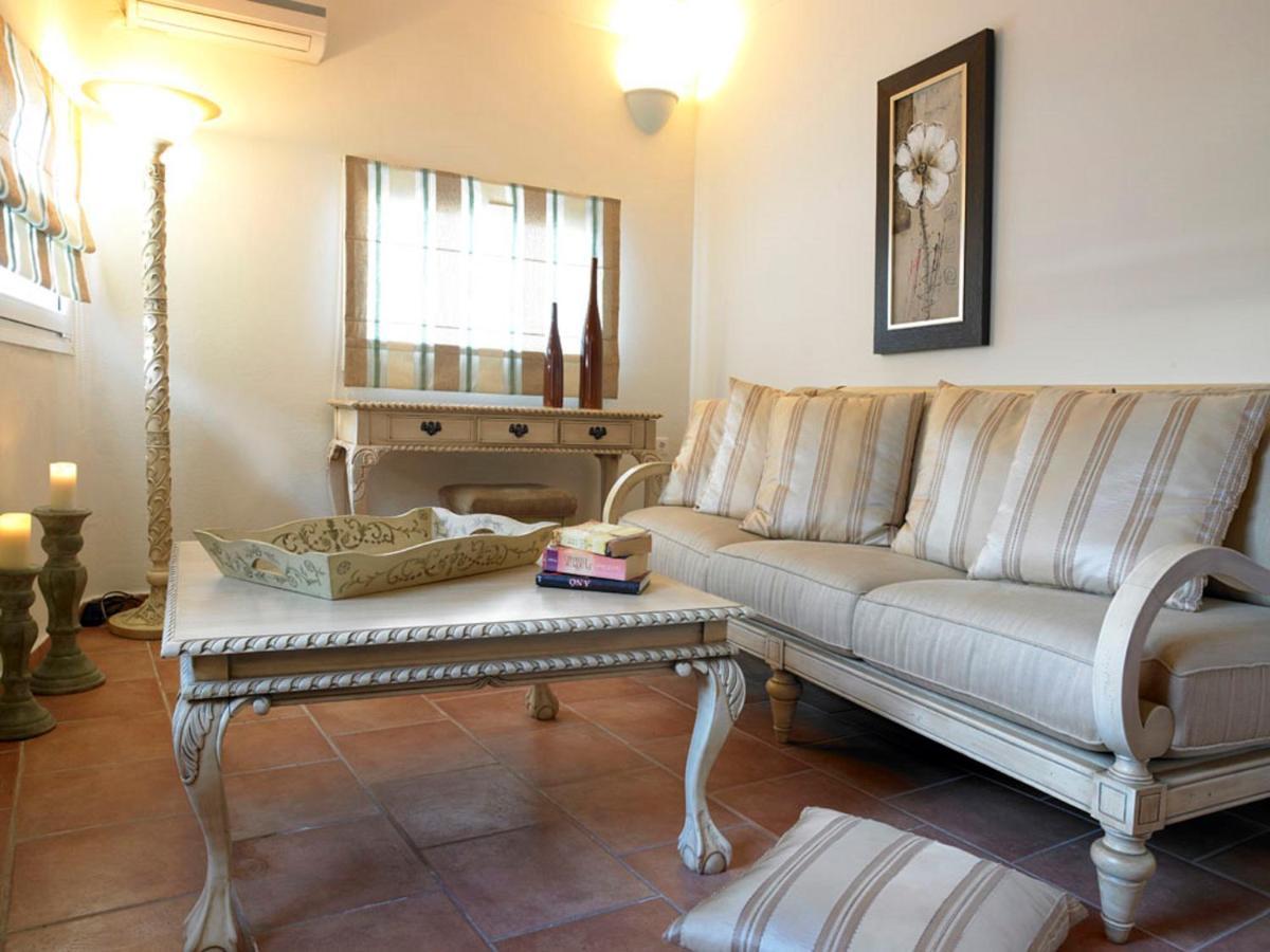 Suites Of The Gods Cave Spa Hotel Megalochori  Luaran gambar