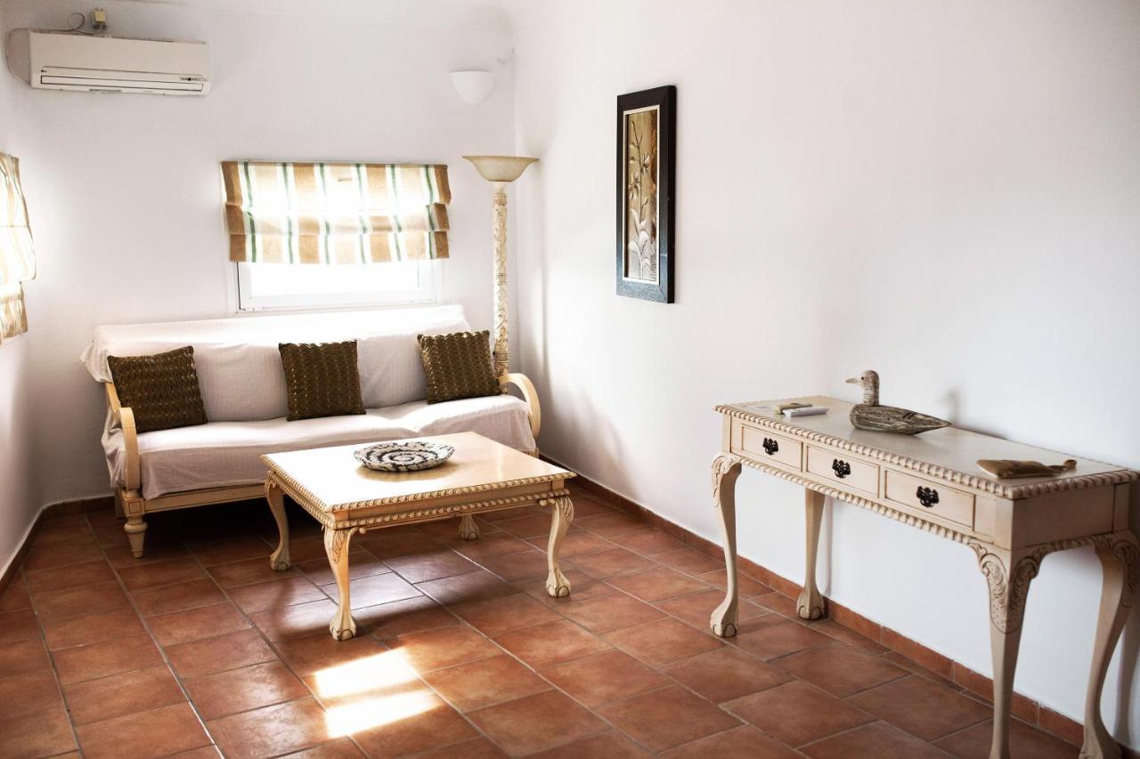 Suites Of The Gods Cave Spa Hotel Megalochori  Luaran gambar